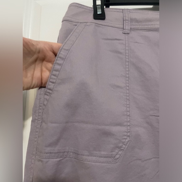 GAP Girlfriend khaki wide leg pants, lavender purple size 12 - Picture 3 of 6